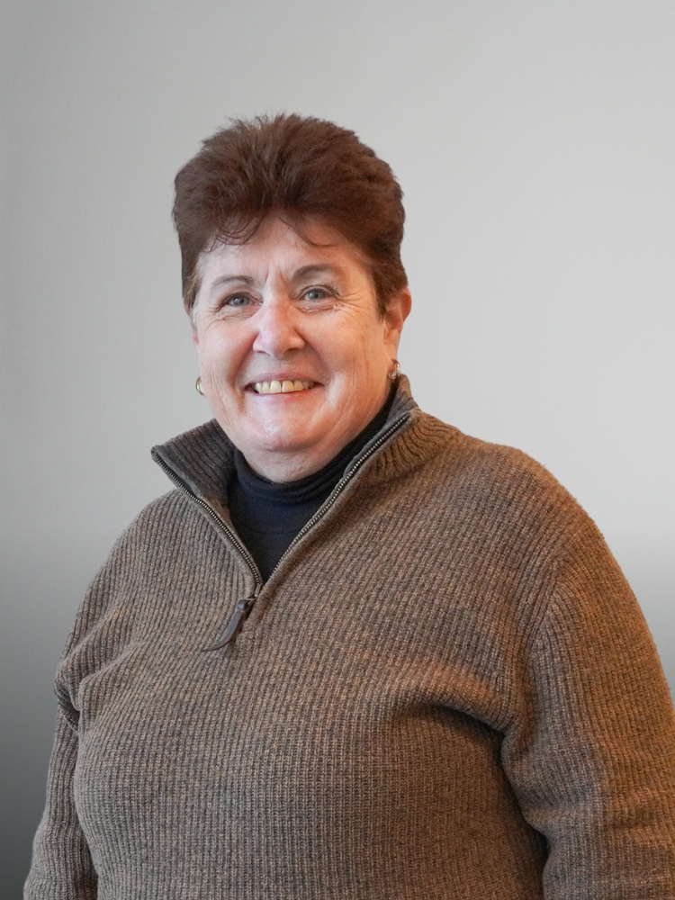 Anna Davis, Chair image
